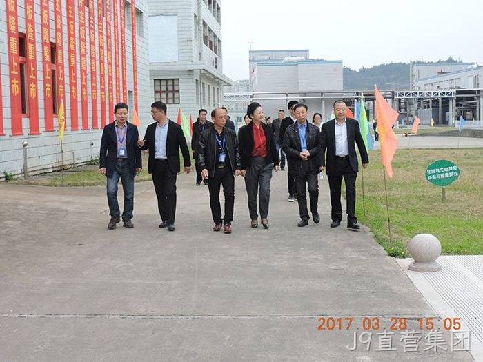 温州市市委常委、宣传部长胡剑谨一行莅临J9直营集团调研